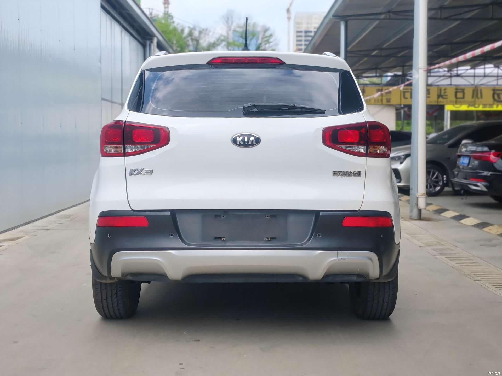 Kia KX3, 2016 4
