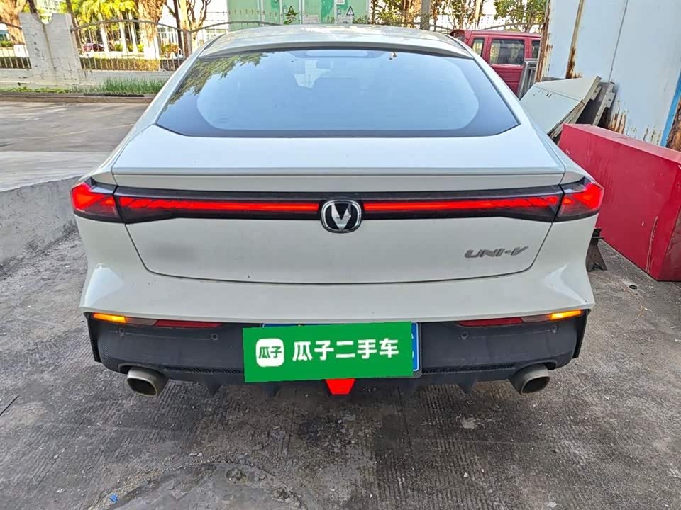 Changan UNI-V
