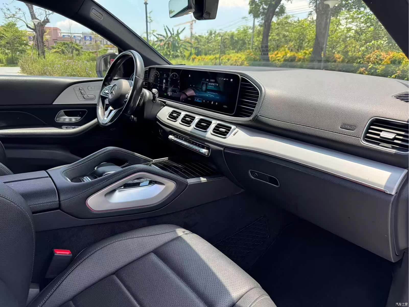 Mercedes-Benz GLE, 2021 12