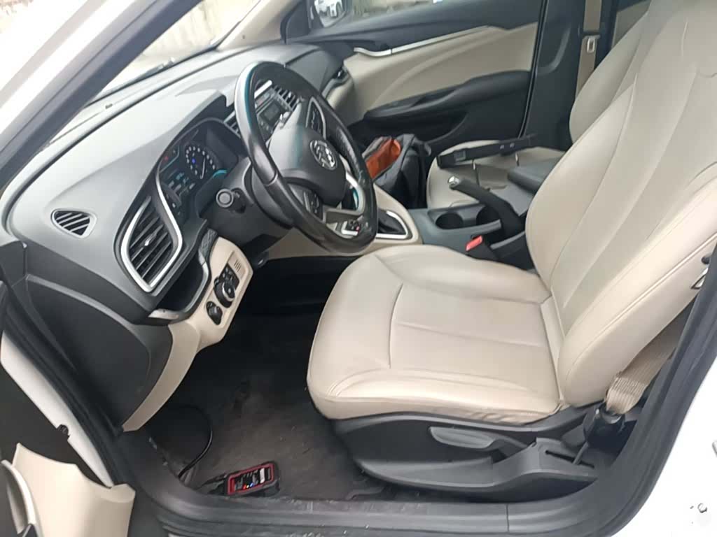 Buick V, 2017 15