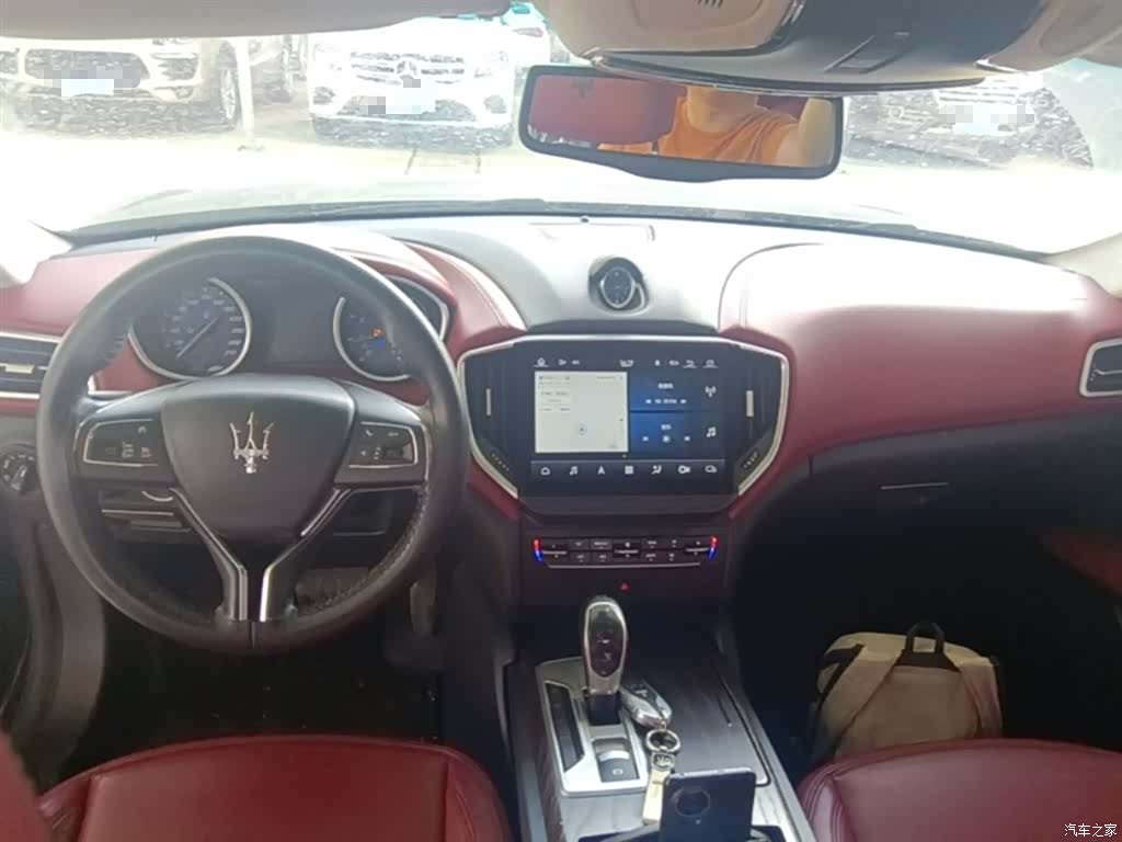 Maserati Ghibli, 2016 10