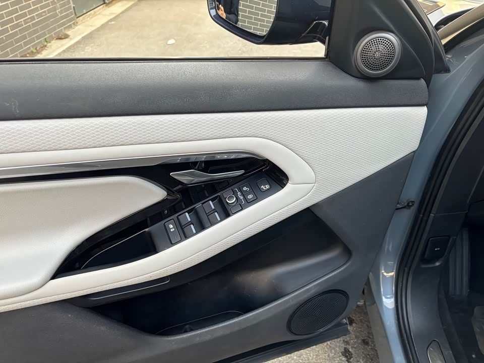 Land Rover Range Rover Aurora