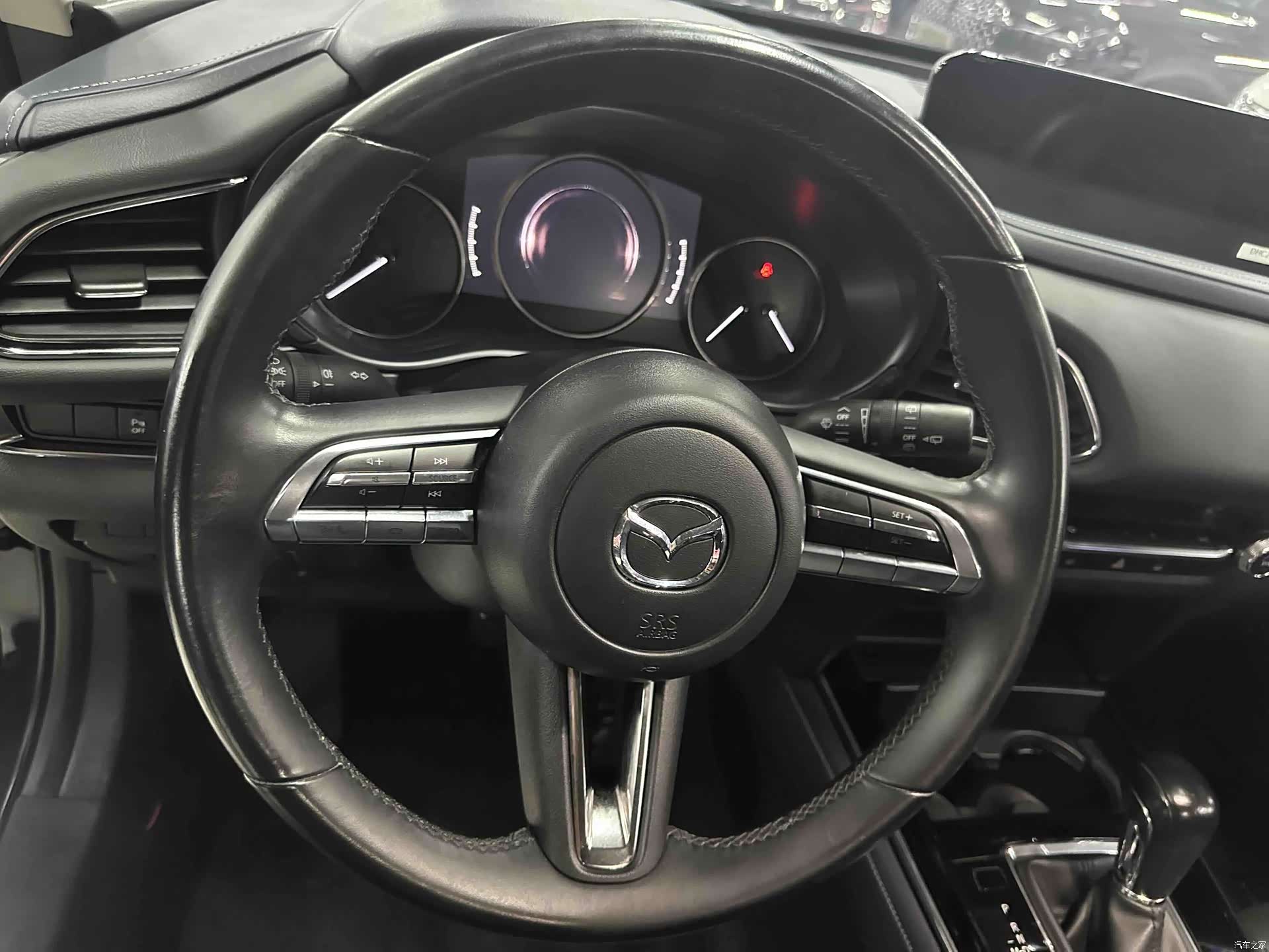Mazda CX-30, 2022 11