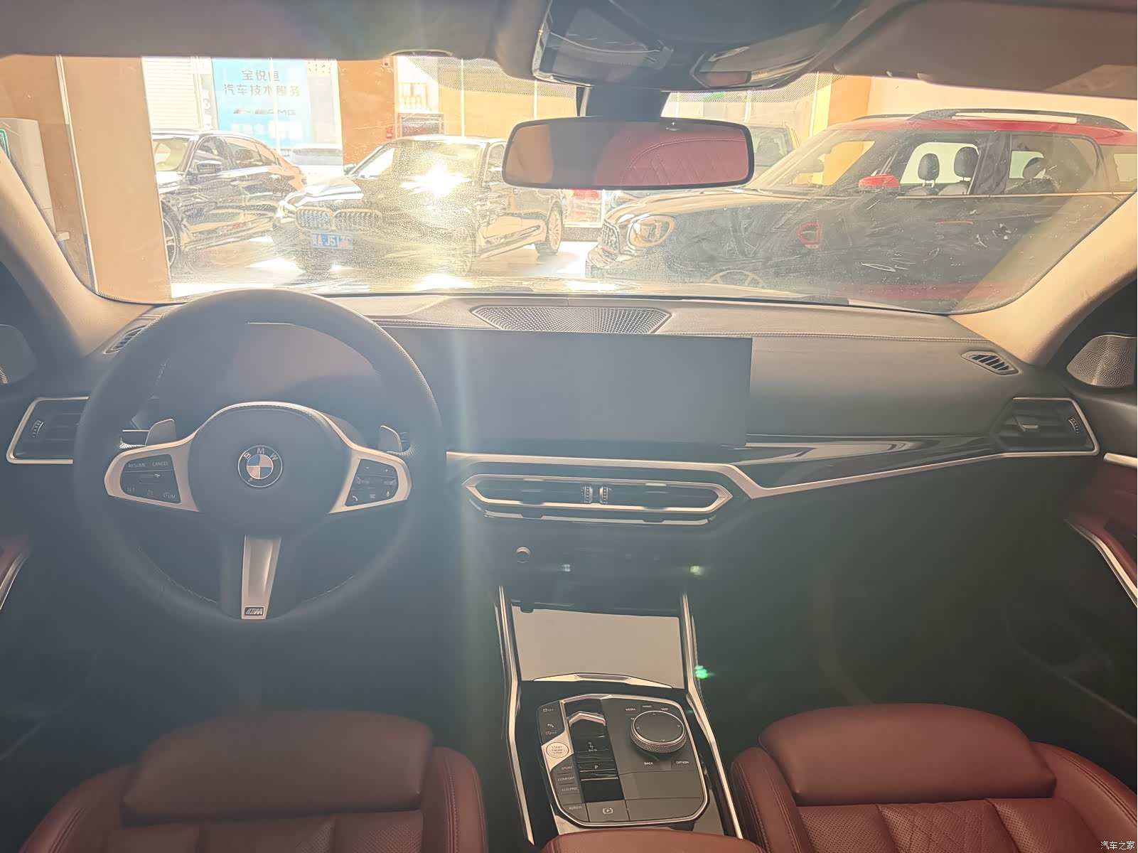 BMW 3 Series, 2023 все фото