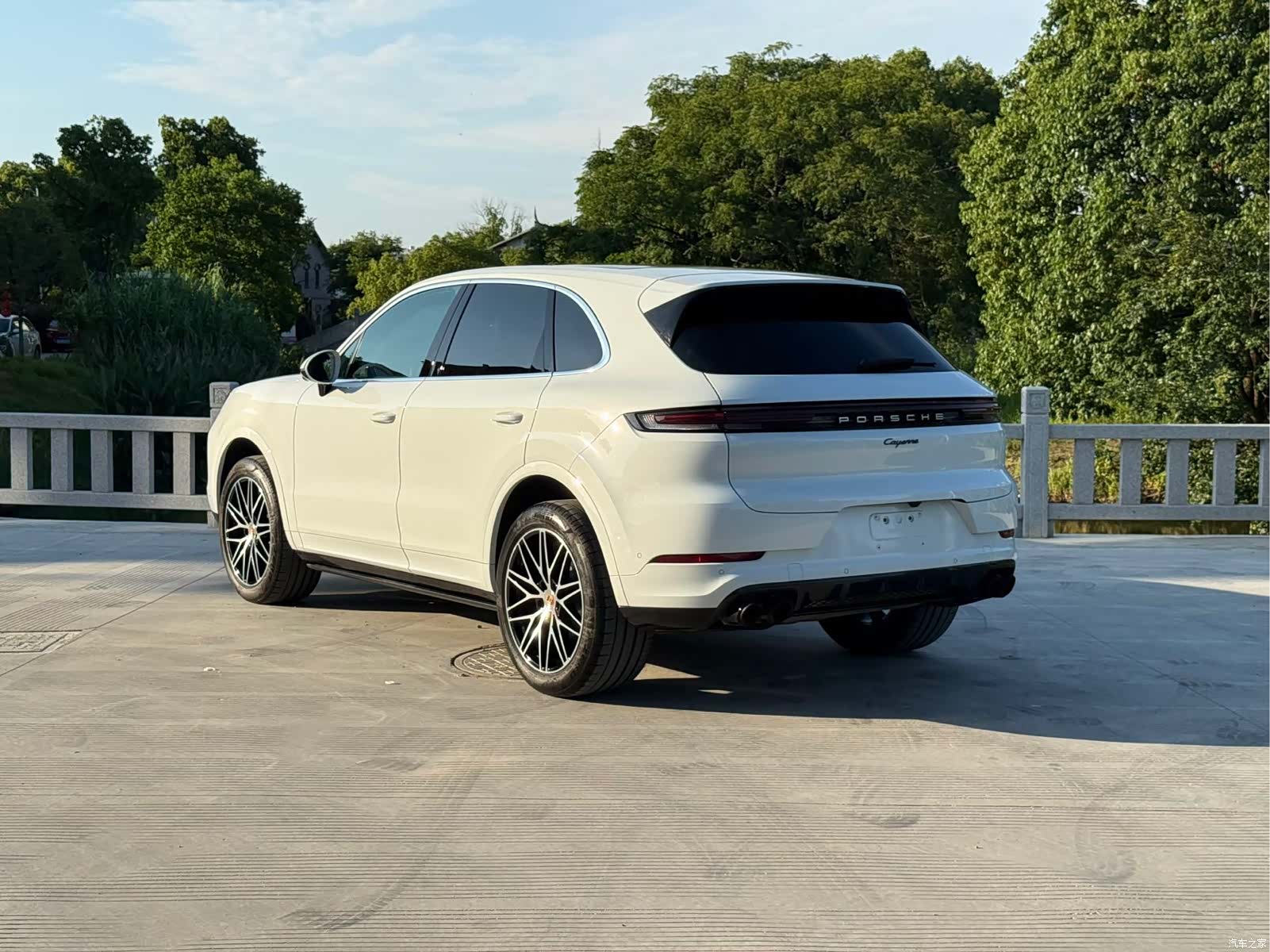Porsche Cayenne, 2025 4