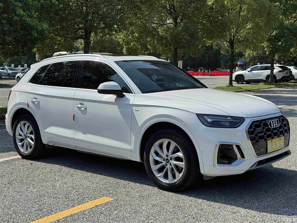 Audi Q5L, 2022 4