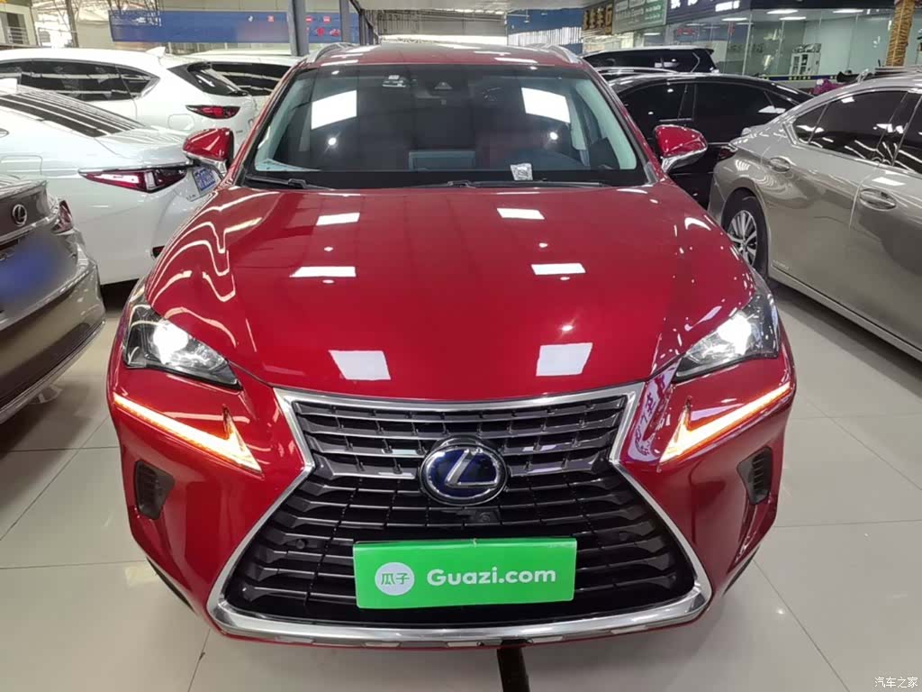 Lexus NX, 2018 3