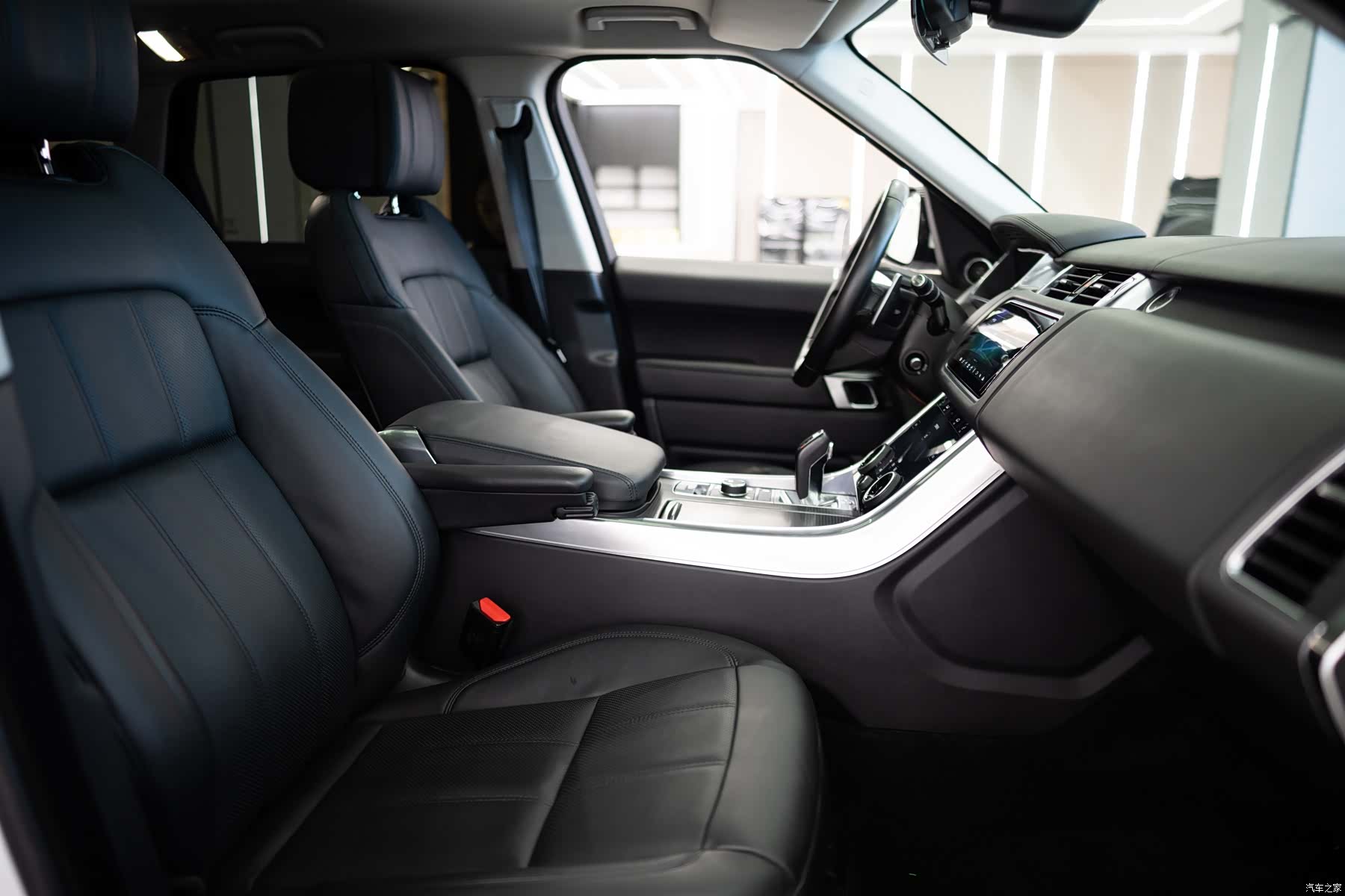 Land Rover Range Rover, 2018 15