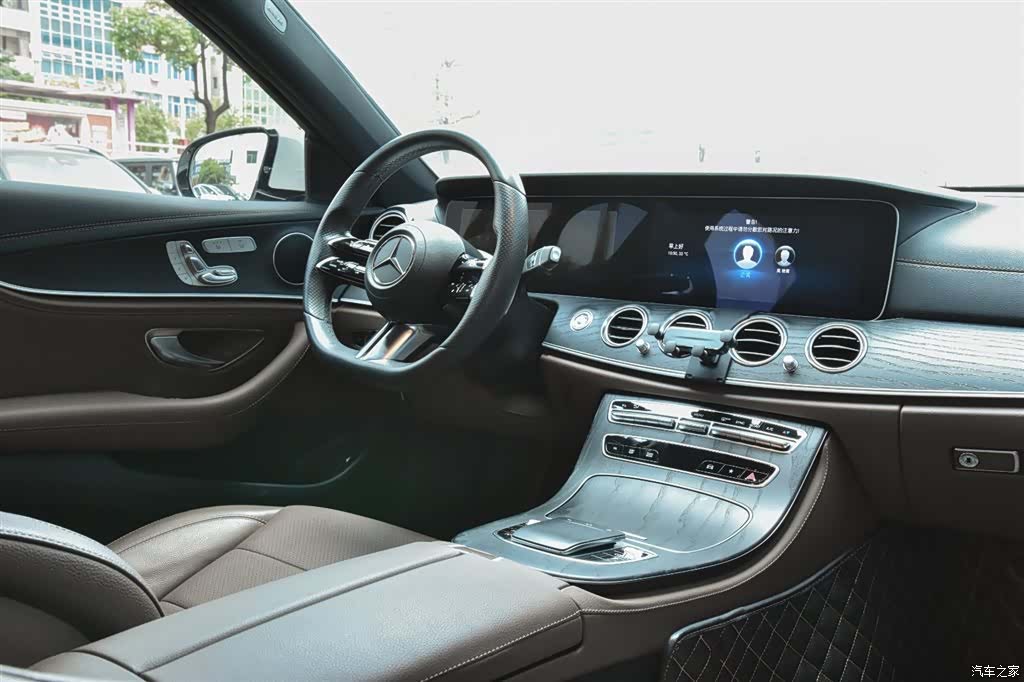 Mercedes-Benz E-Class, 2022 9