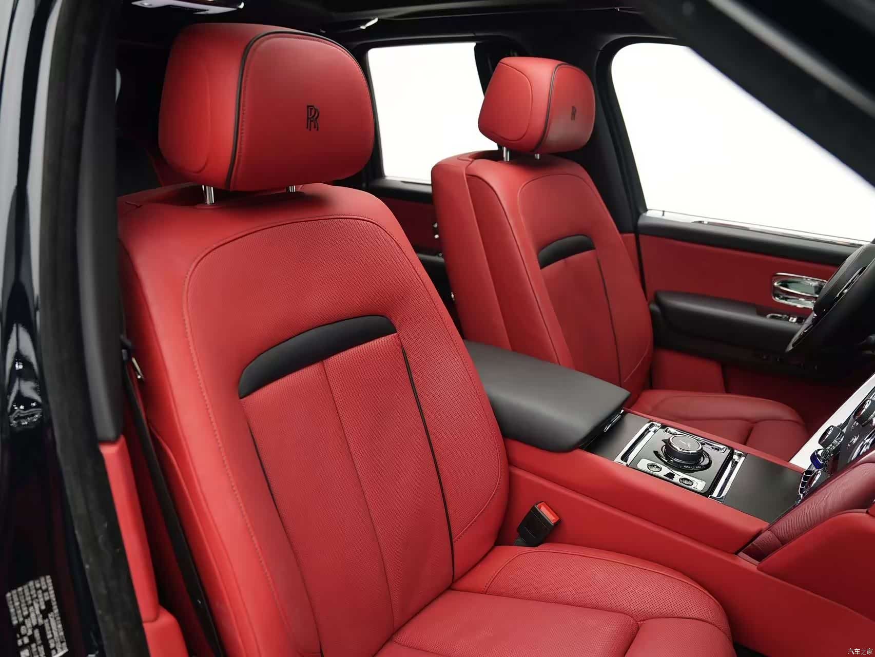 Rolls-Royce Cullinan, 2020 28