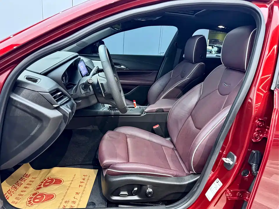 Cadillac CT4