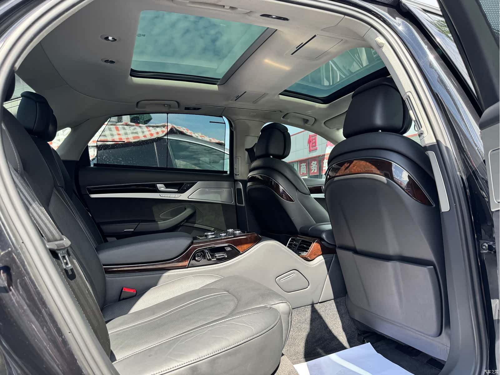Audi A8L, 2014 28