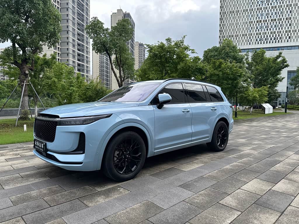 Li Auto ONE 2020 6 мест
