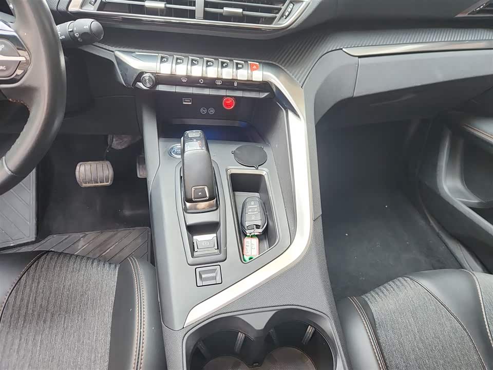Peugeot 4008 Peugeot 4008