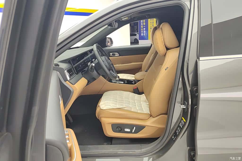 Li Auto ONE, 2023 9
