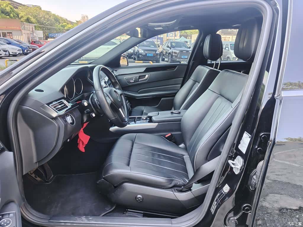 Mercedes-Benz E-Class, 2015 15