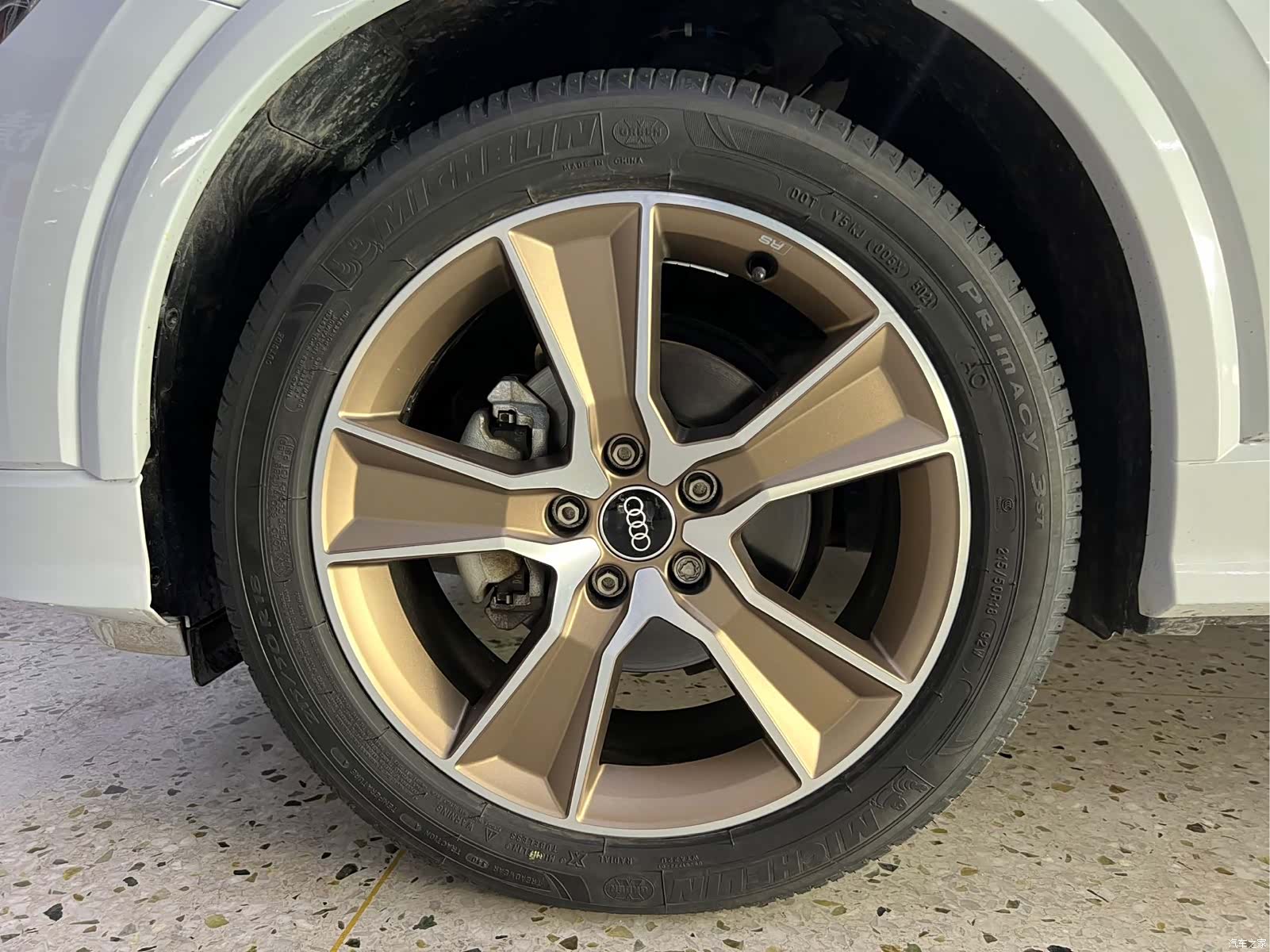 Audi Q2L, 2022 7
