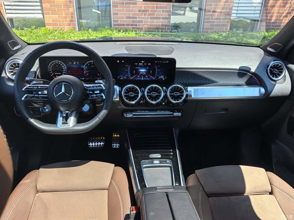 Mercedes-Benz GLB, 2025 6