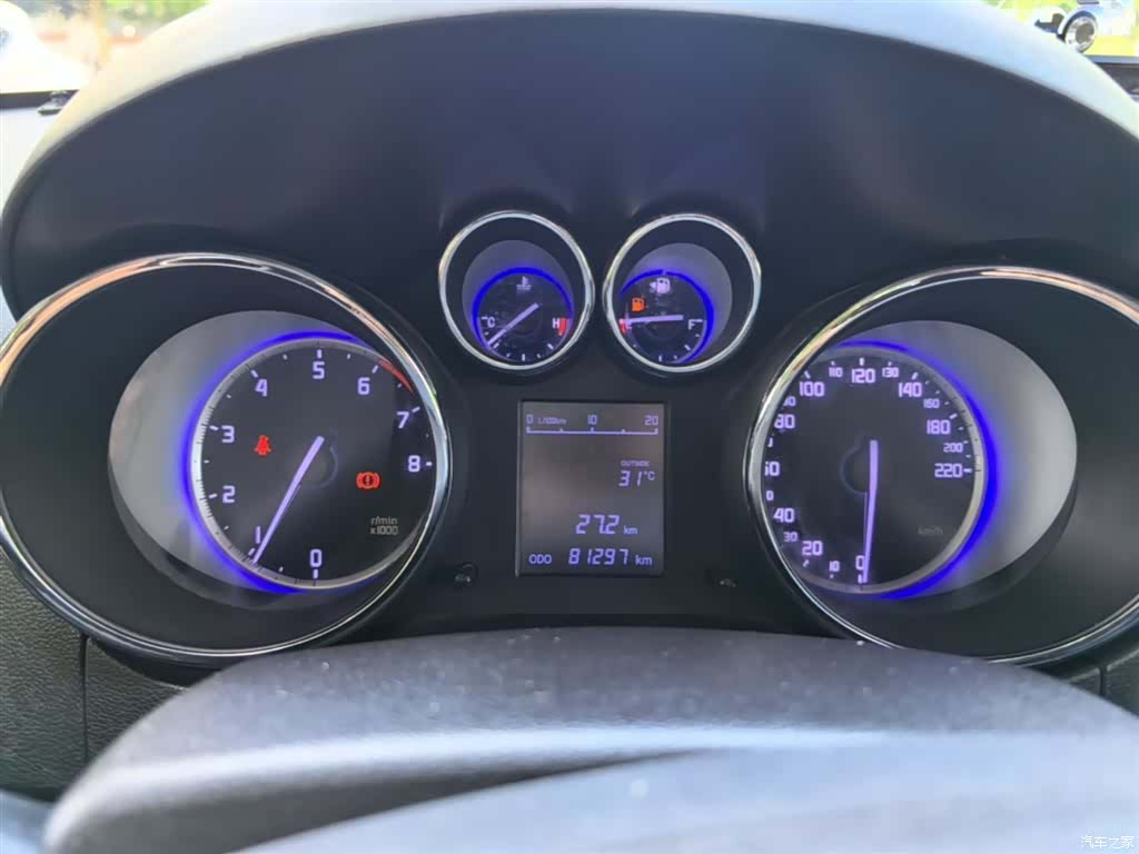 Changan CS35, 2016 12
