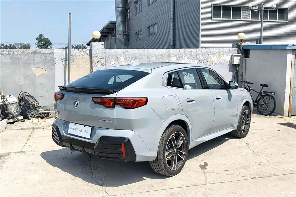 BMW X2, 2025 все фото
