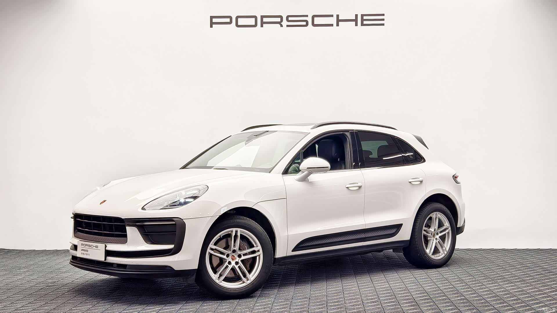 Porsche Macan, 2023 1