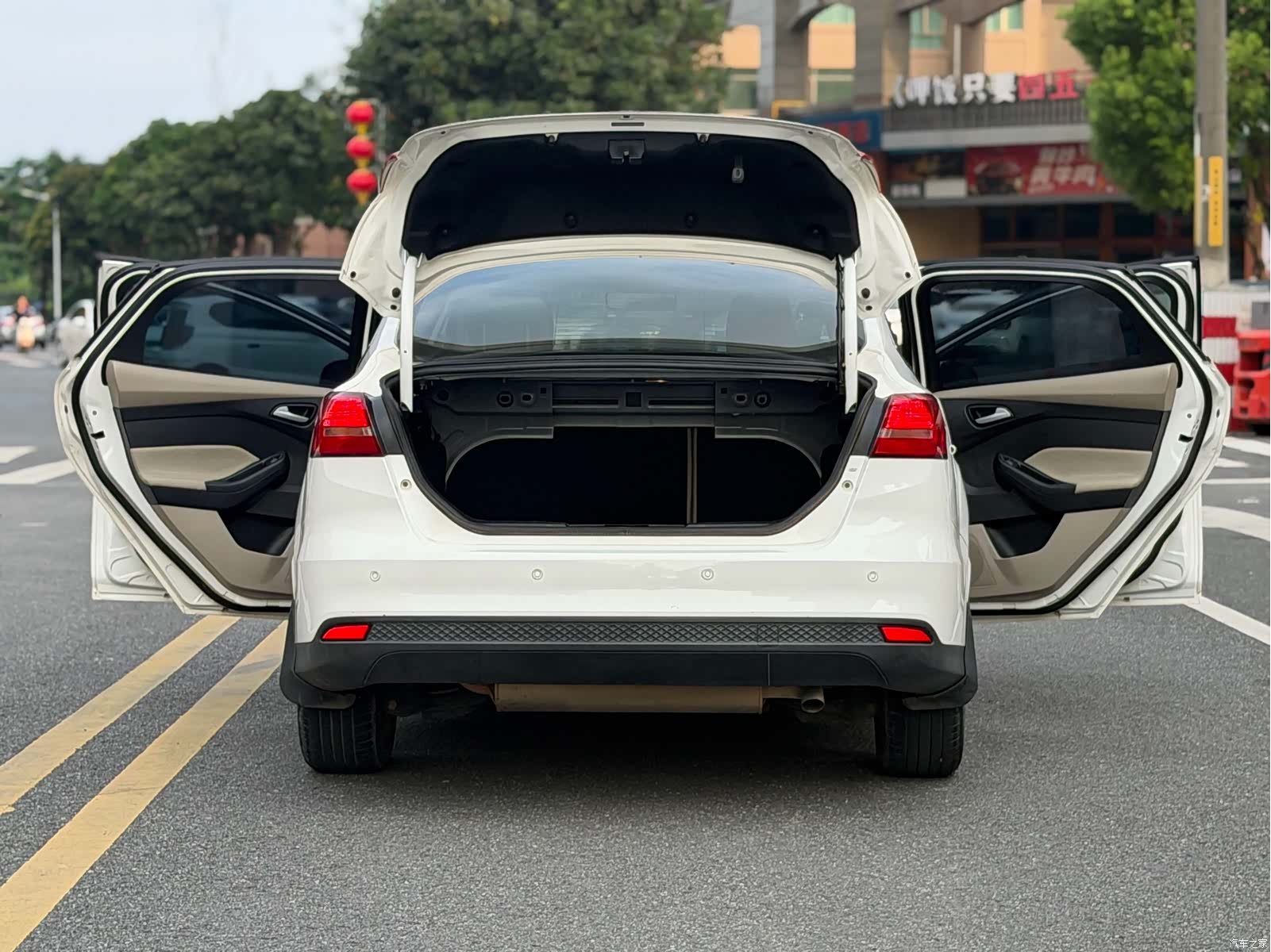Ford Focus, 2016 16