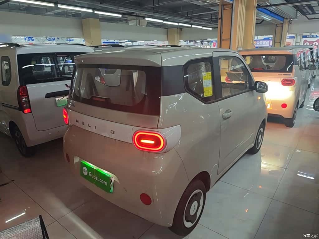 Wuling MINIEV, 2026 7