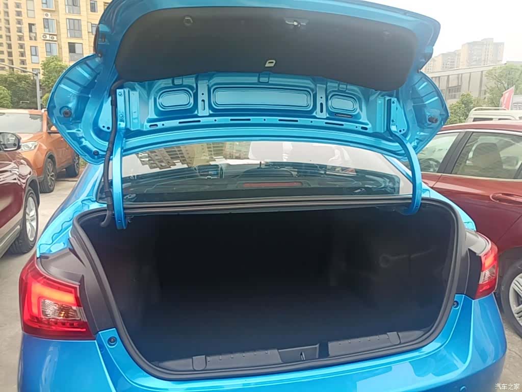 Chery 5, 2018 15