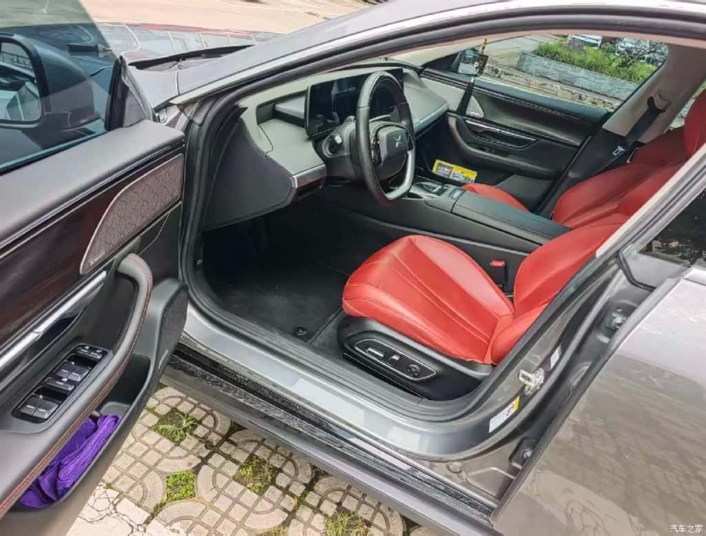 Xpeng P7, 2022 3