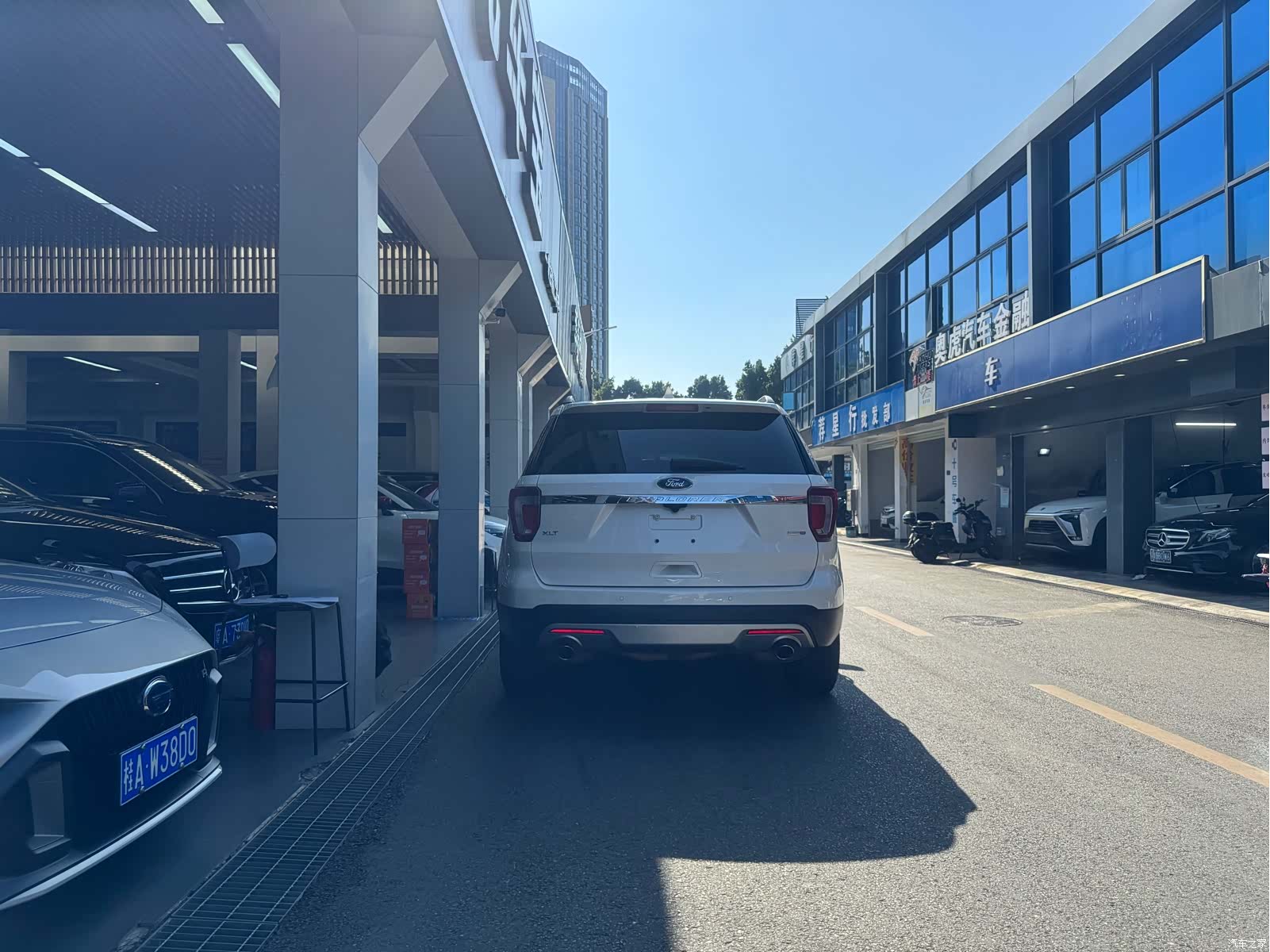 Ford Explorer, 2016 14