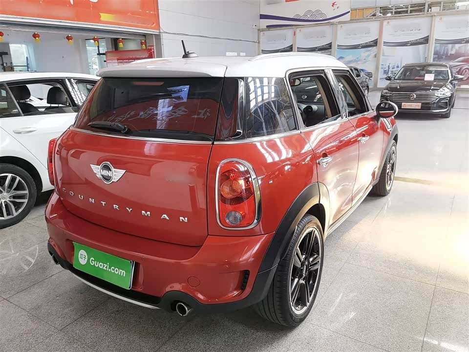 MINI COUNTRYMAN