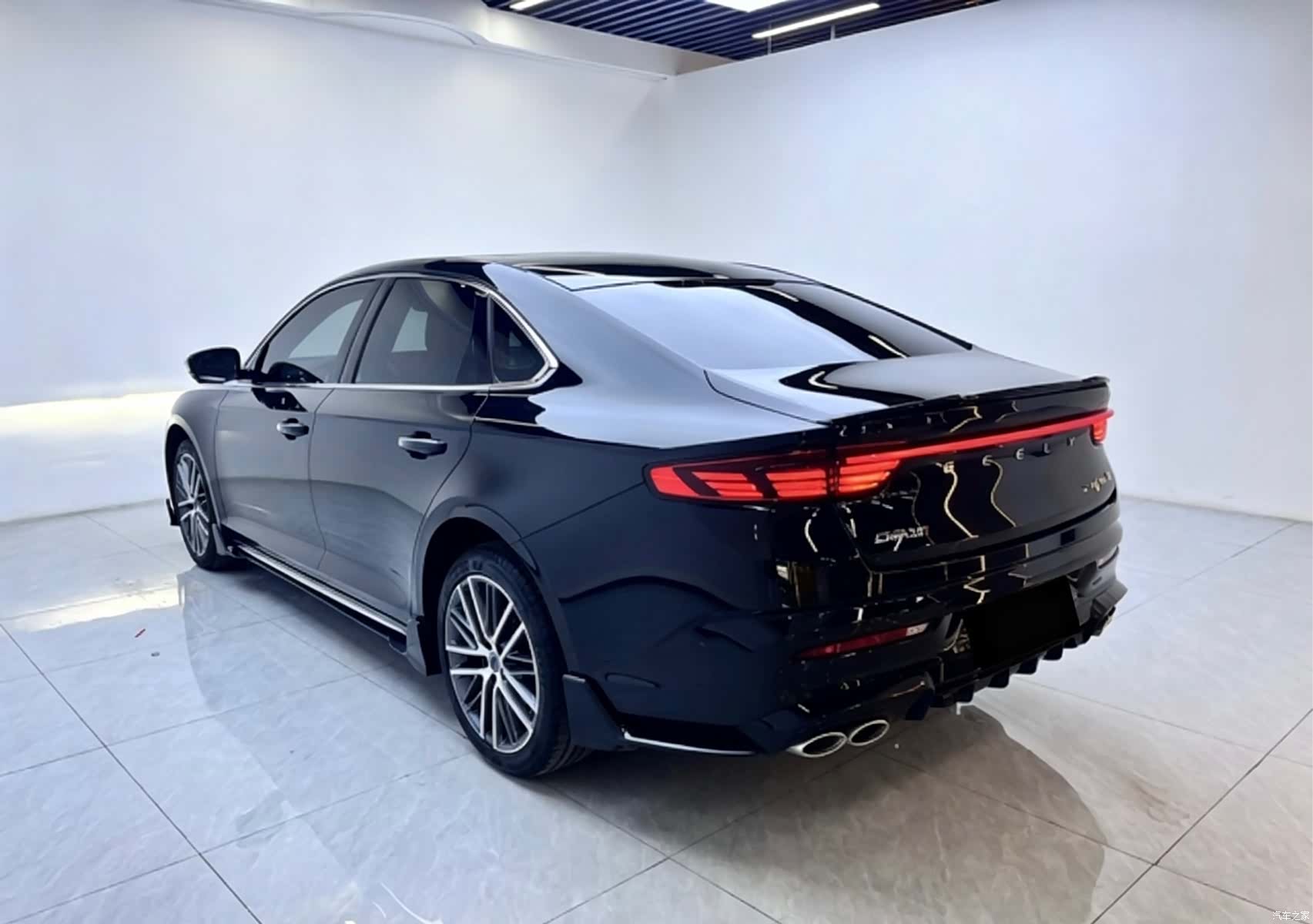 Geely Preface, 2023 4