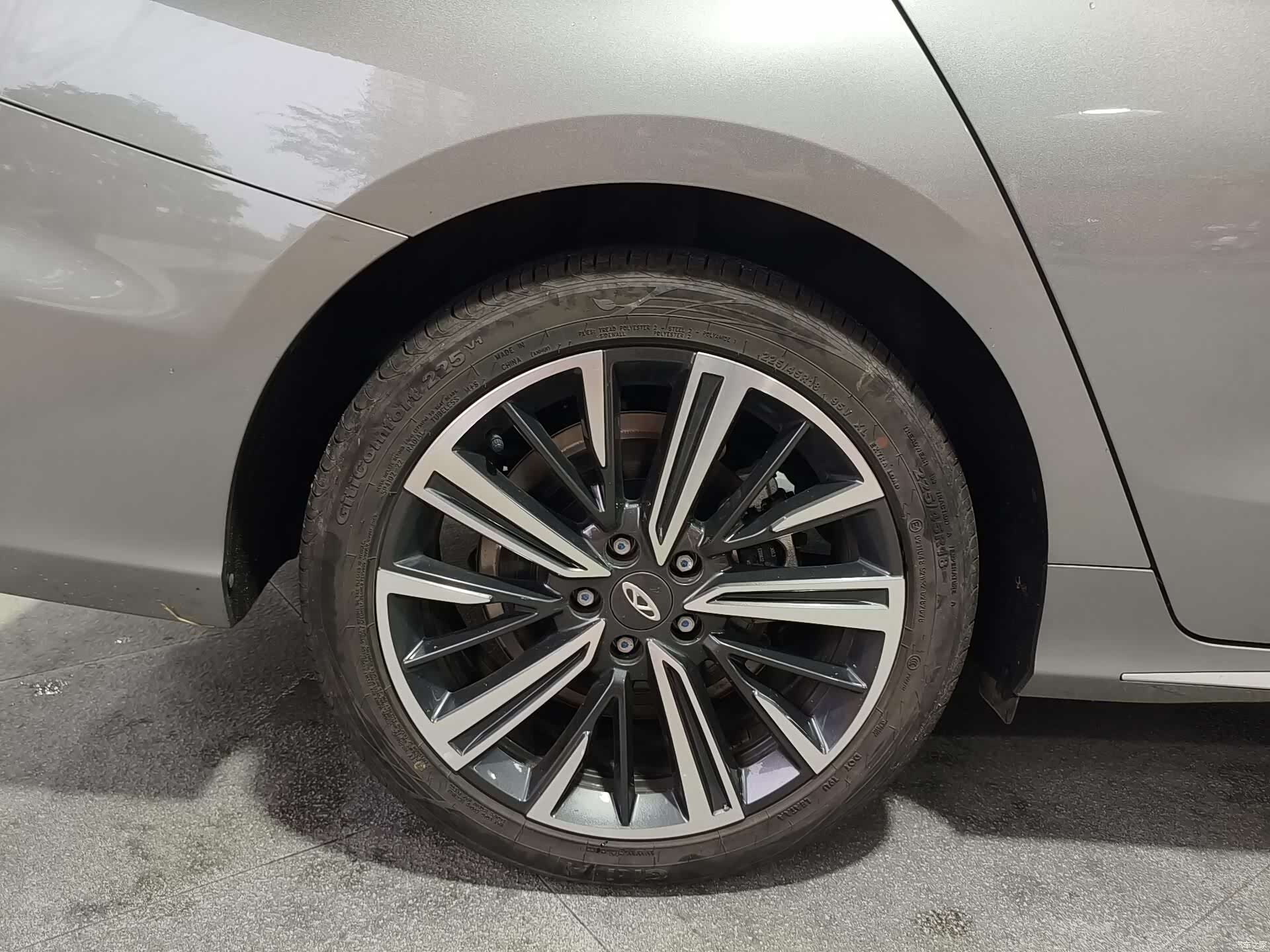 Chery Arrizo 8, 2024 18