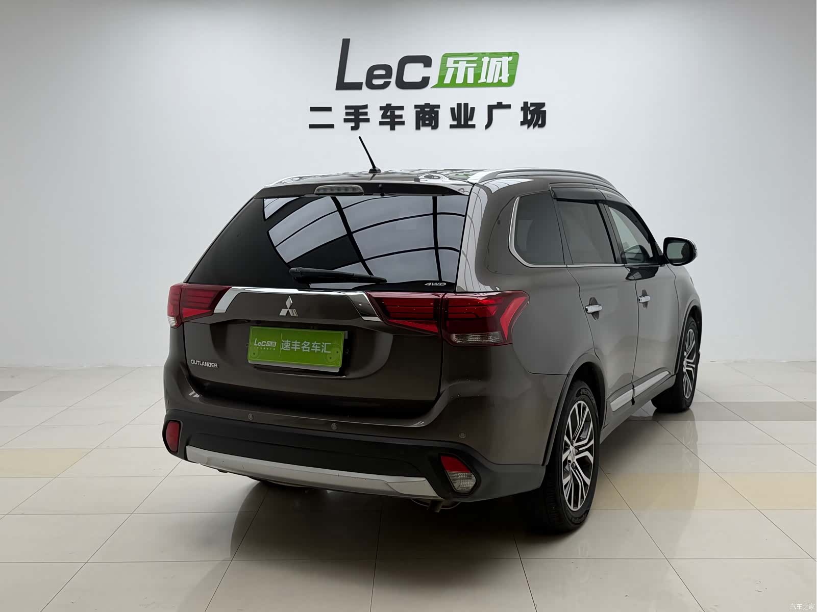Mitsubishi Outlander, 2016 6