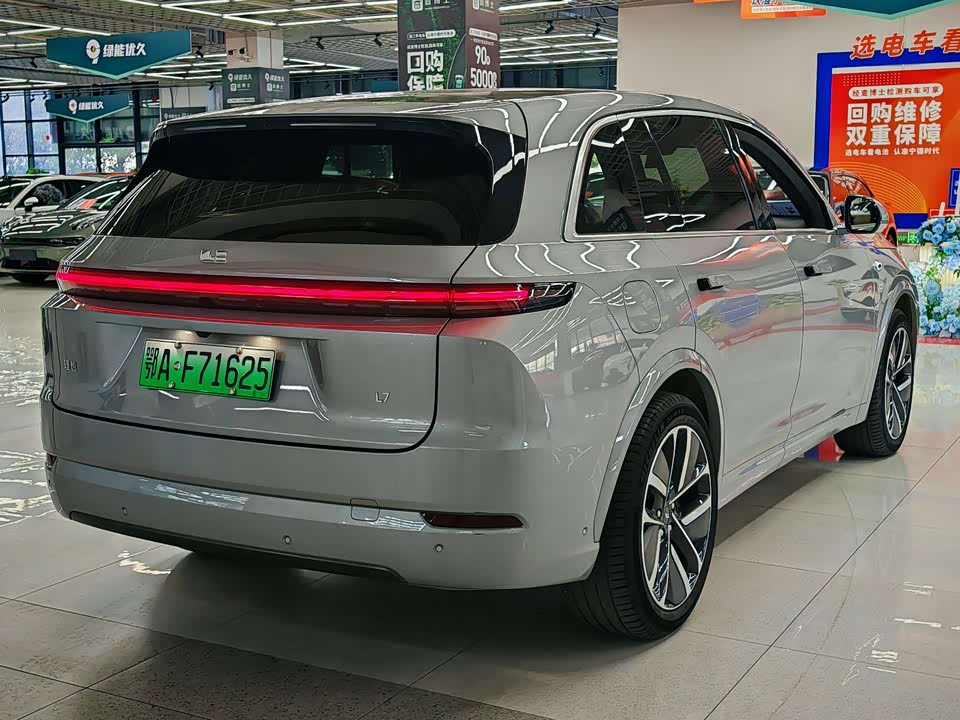 Li Auto Ideal L7