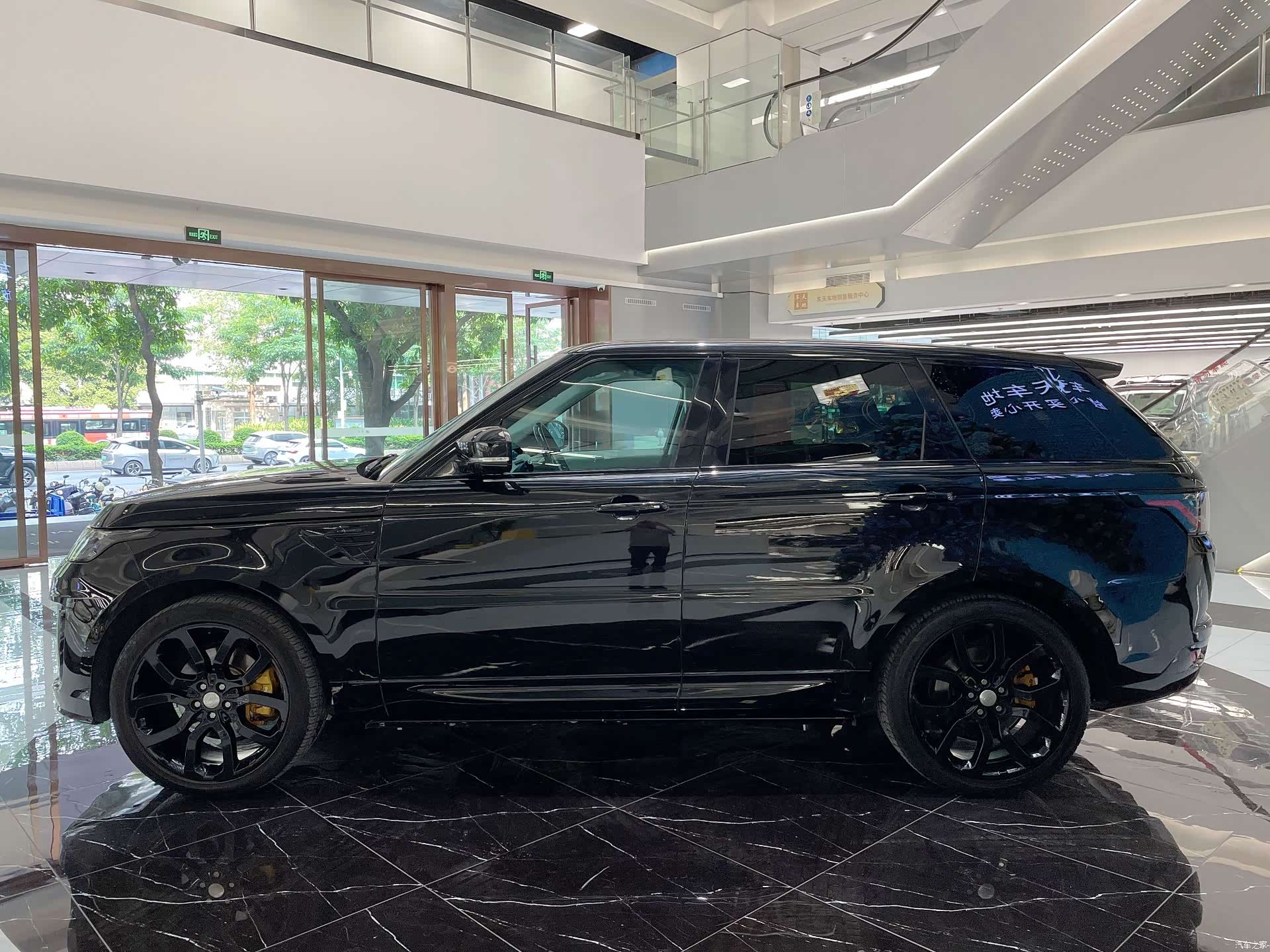 Land Rover Range Rover, 2013 7