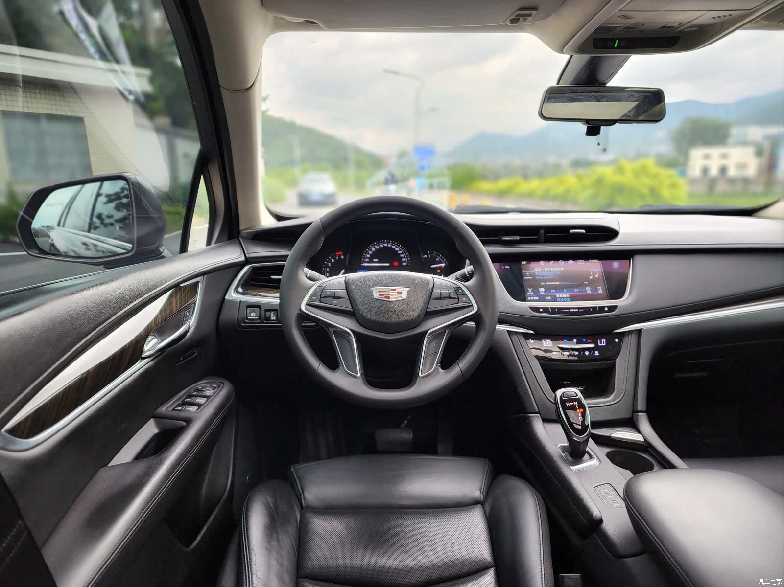 Cadillac XT5, 2017 13