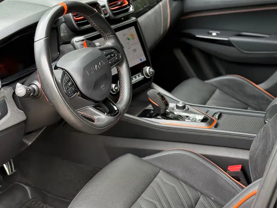 Lynk & Co 02 Hatchback