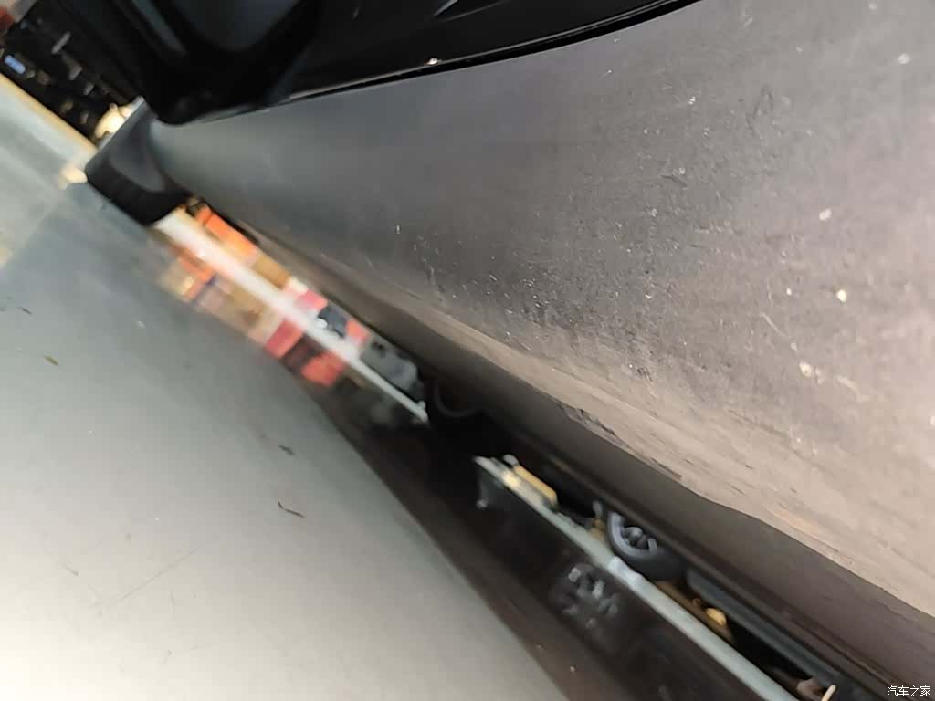 Tesla Model Y, 2023 22