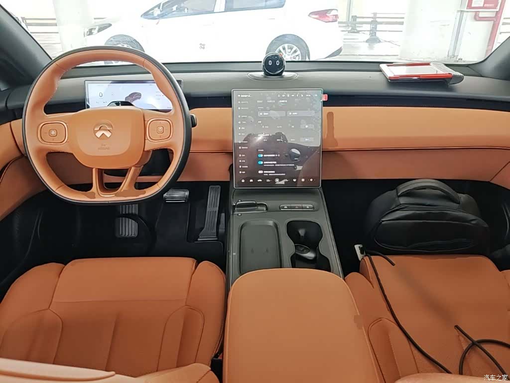NIO ET5, 2024 10
