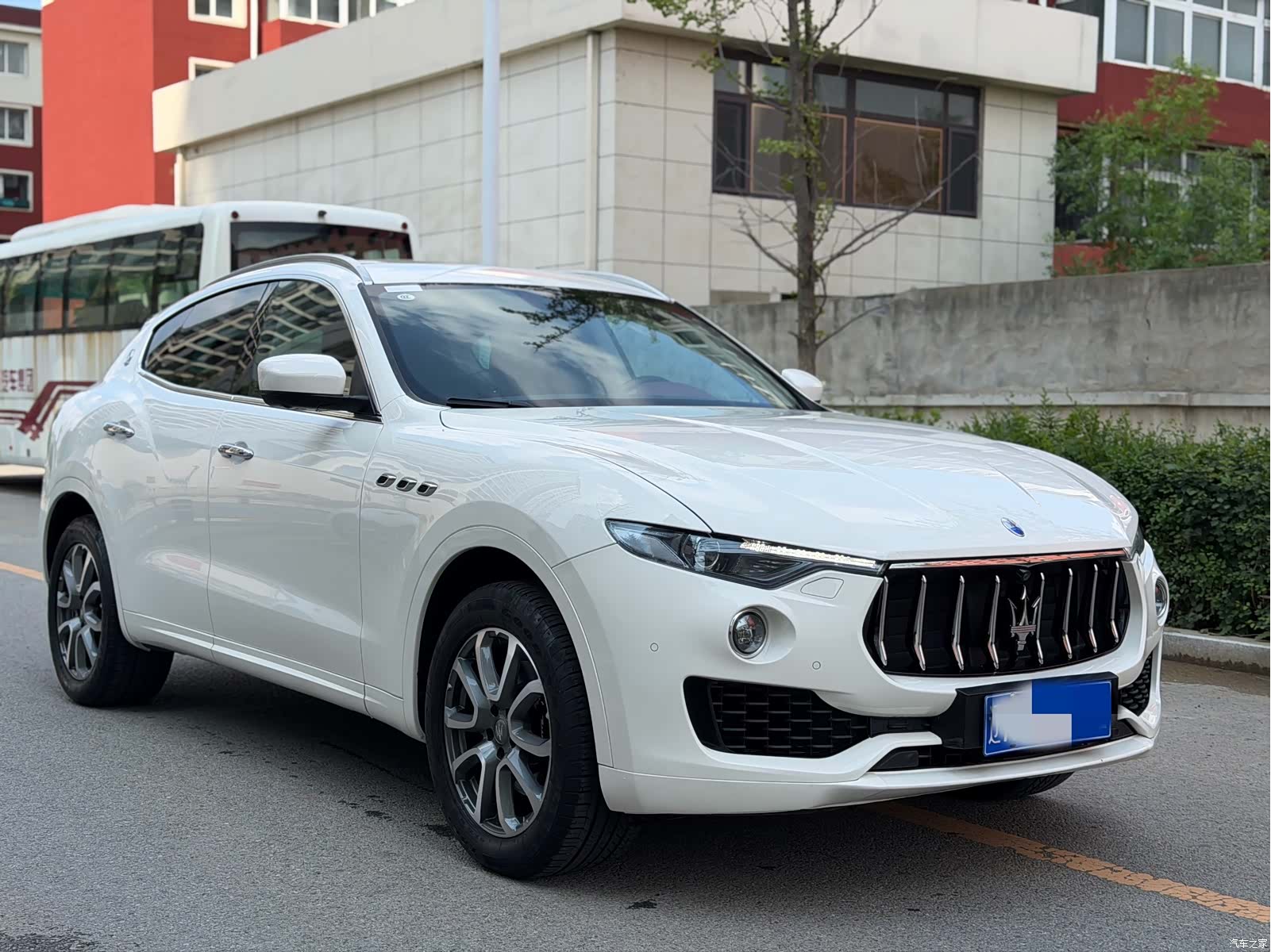 Maserati Levante, 2017 3