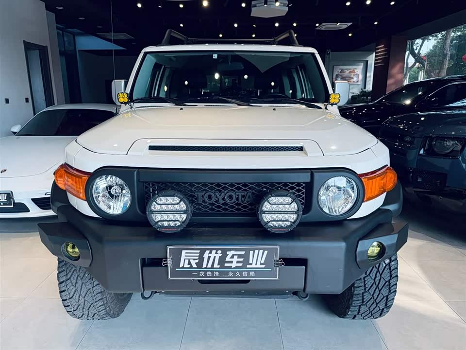 Toyota FJ Cool Luze