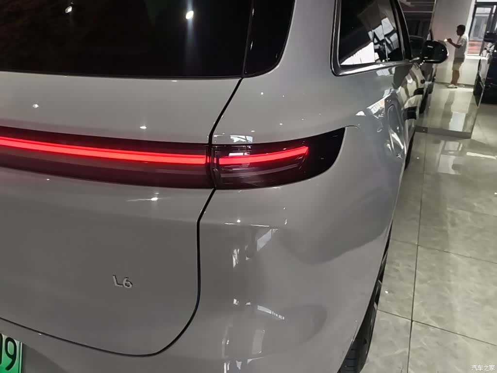 Li Auto L6, 2025 8