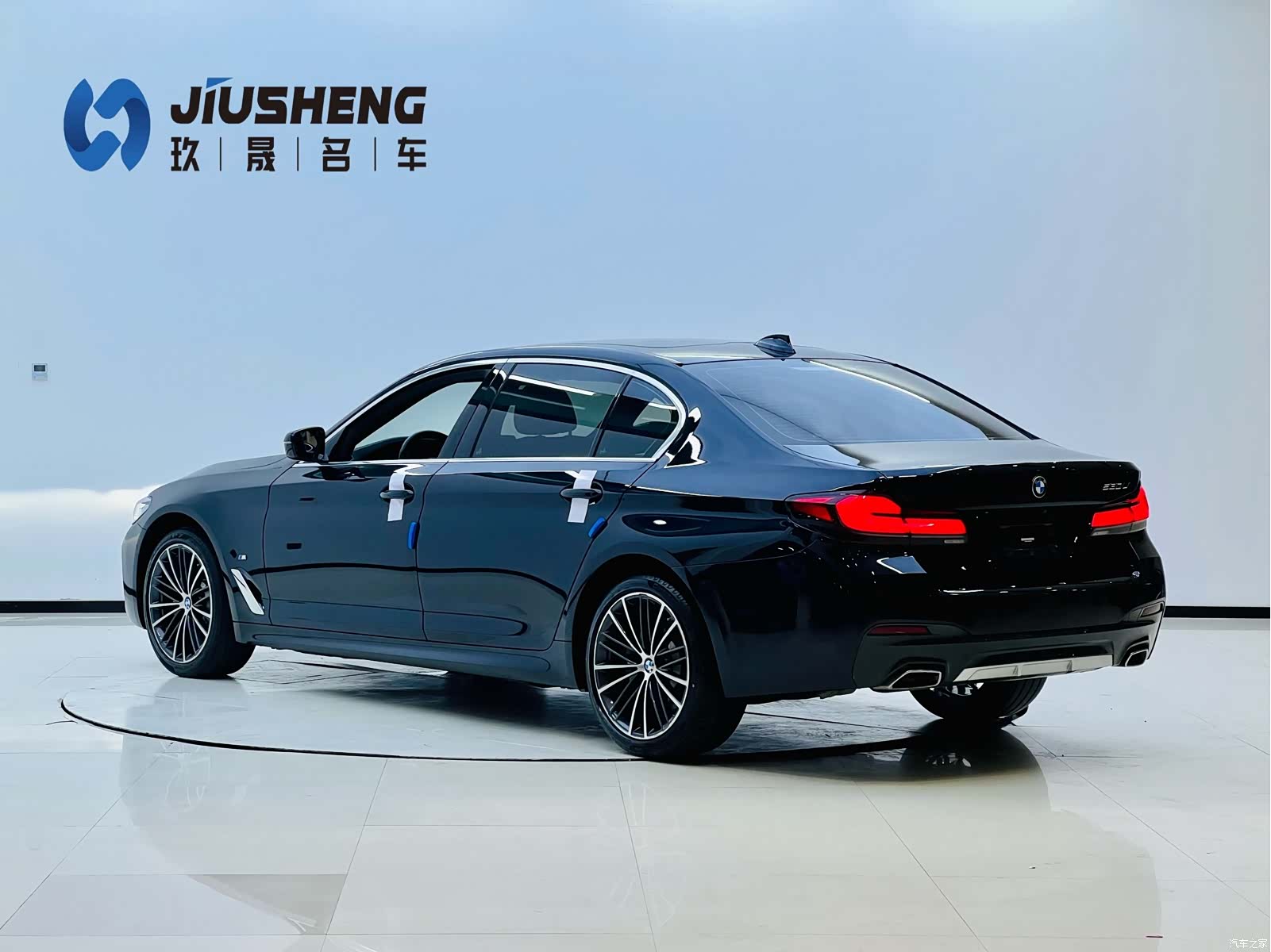 BMW 5 Series, 2022 4
