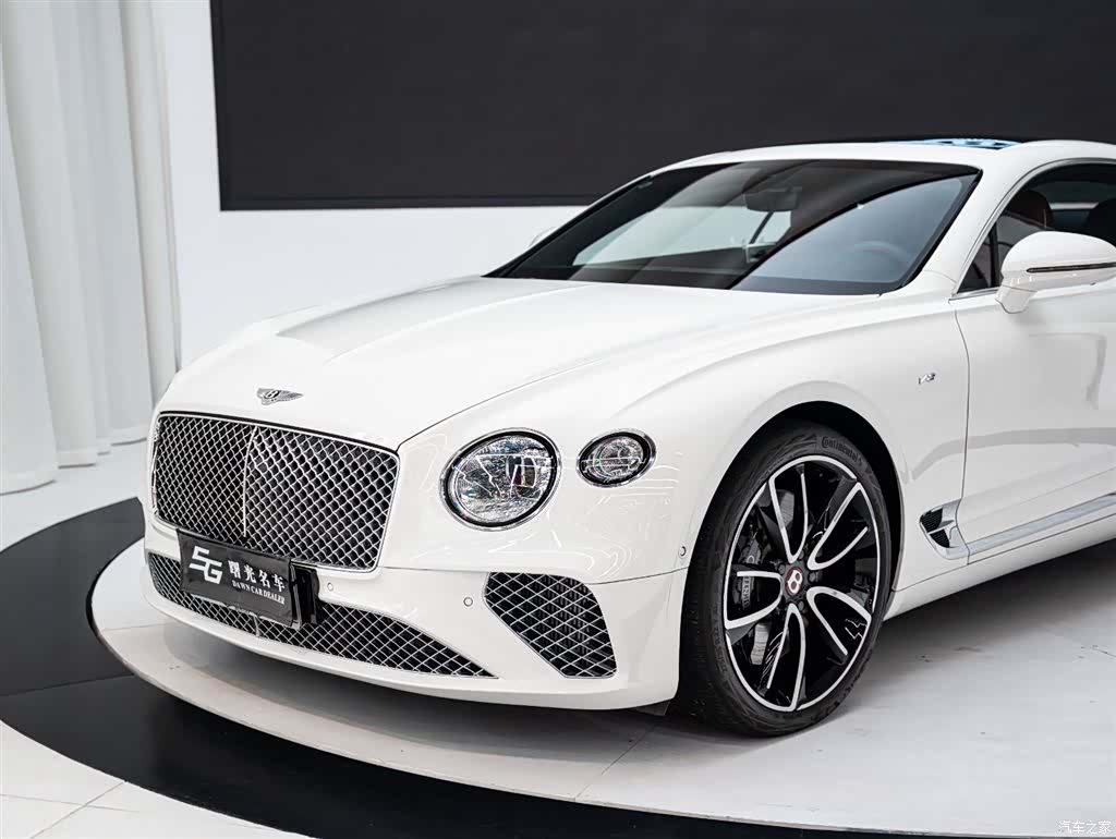 Bentley Continental GT, 2022 16