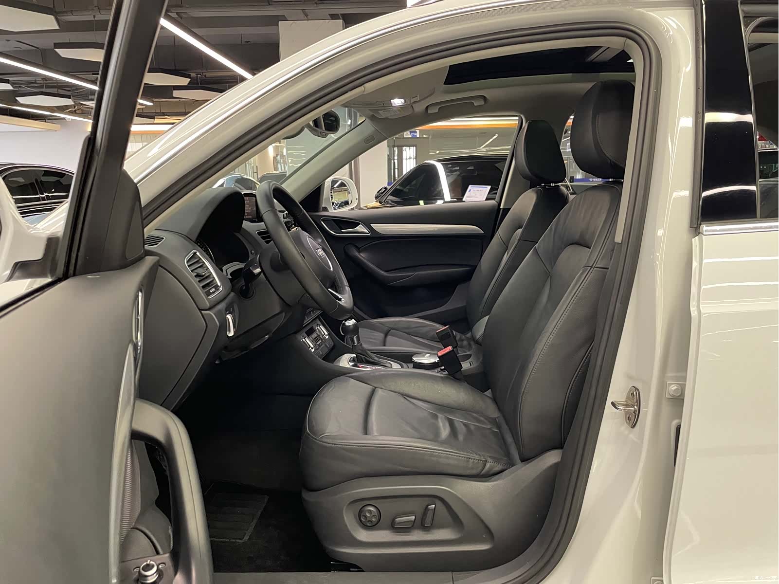 Audi Q3, 2014 7