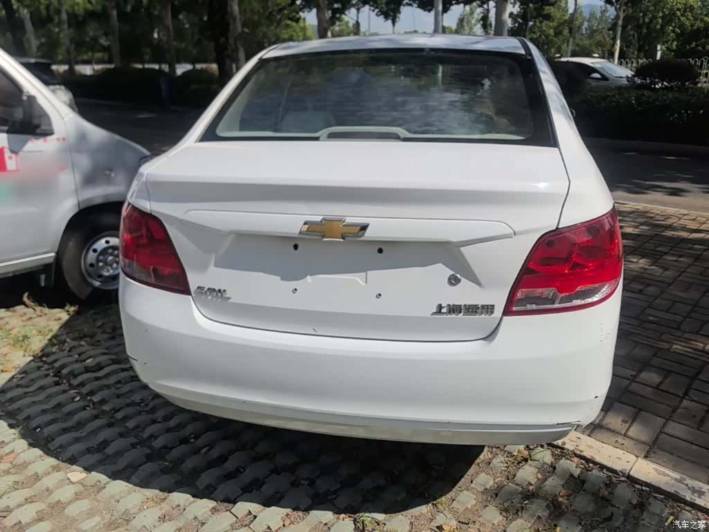 Chevrolet 3, 2015 6