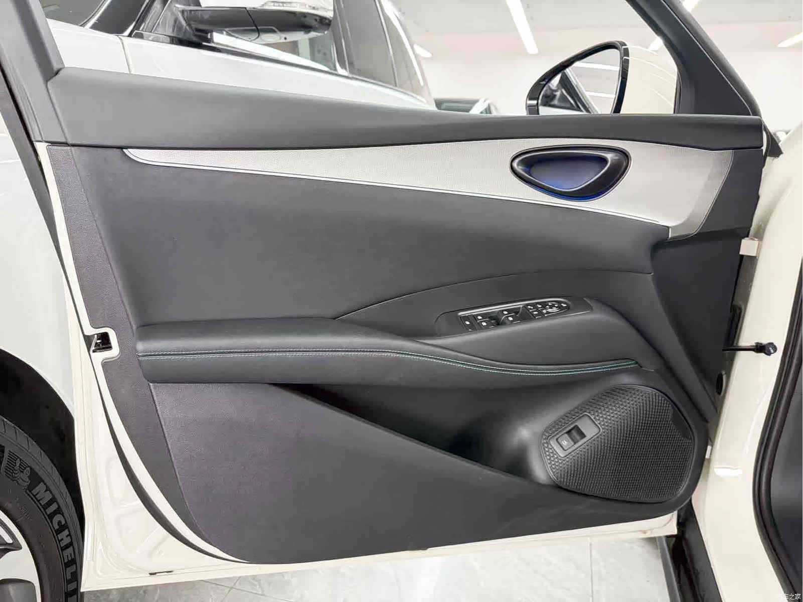 BYD Seal, 2025 10