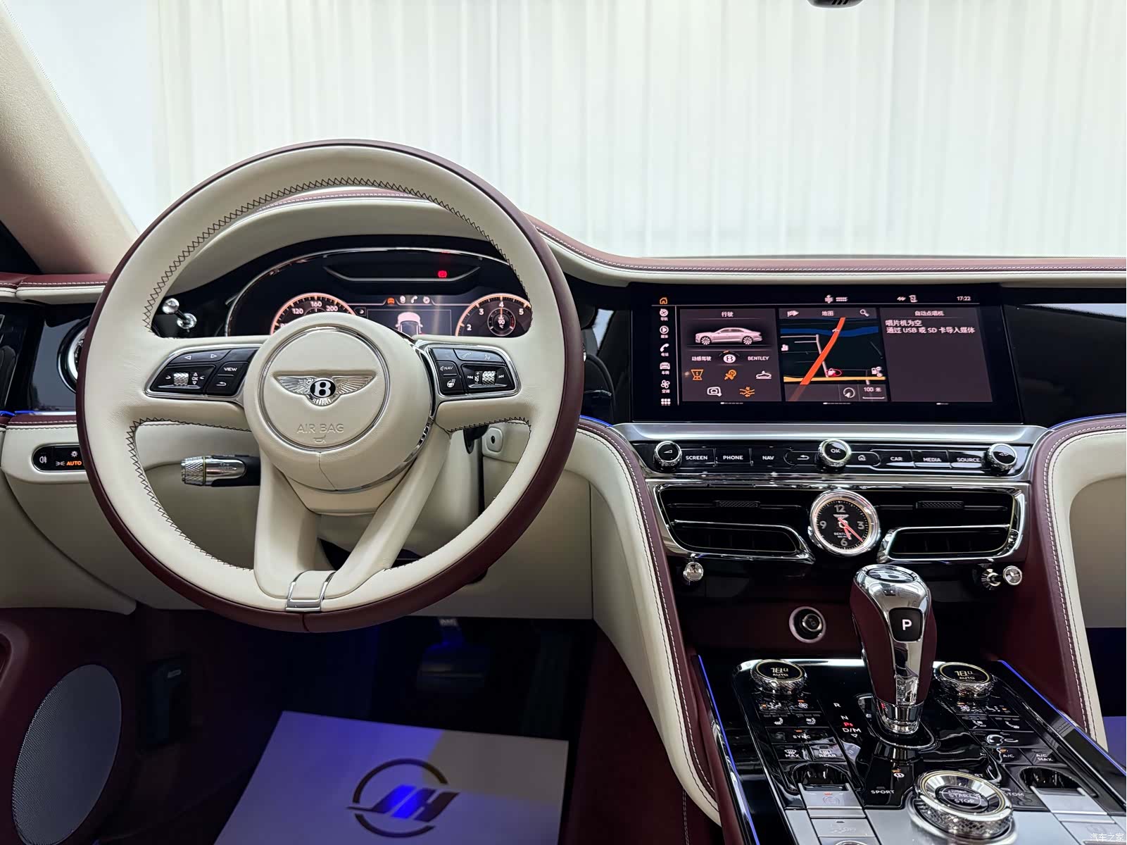 Bentley Flying Spur, 2024 9