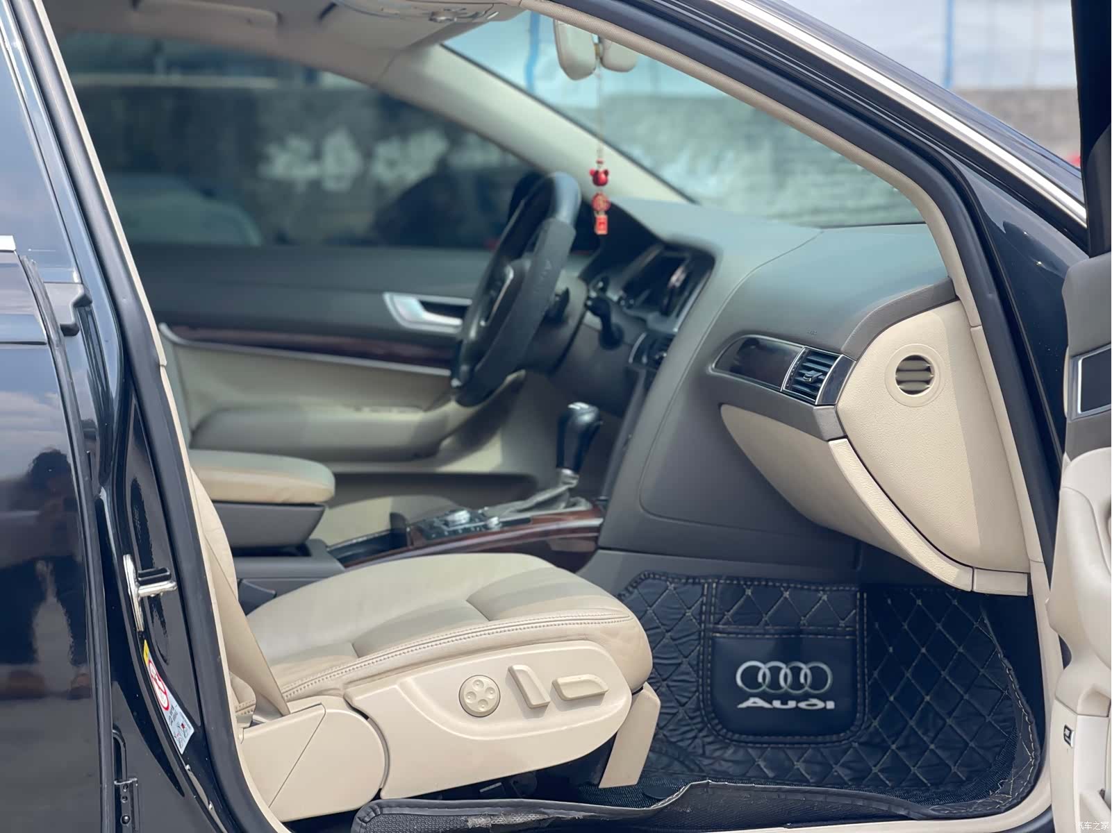Audi A6L, 2009 10